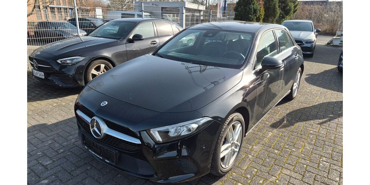 Mercedes-Benz A 250 81.000 km 23.750 &euro; Wesseling 50389