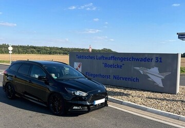 Ford Focus 82.000 km 17.400 &euro; Köln 50667