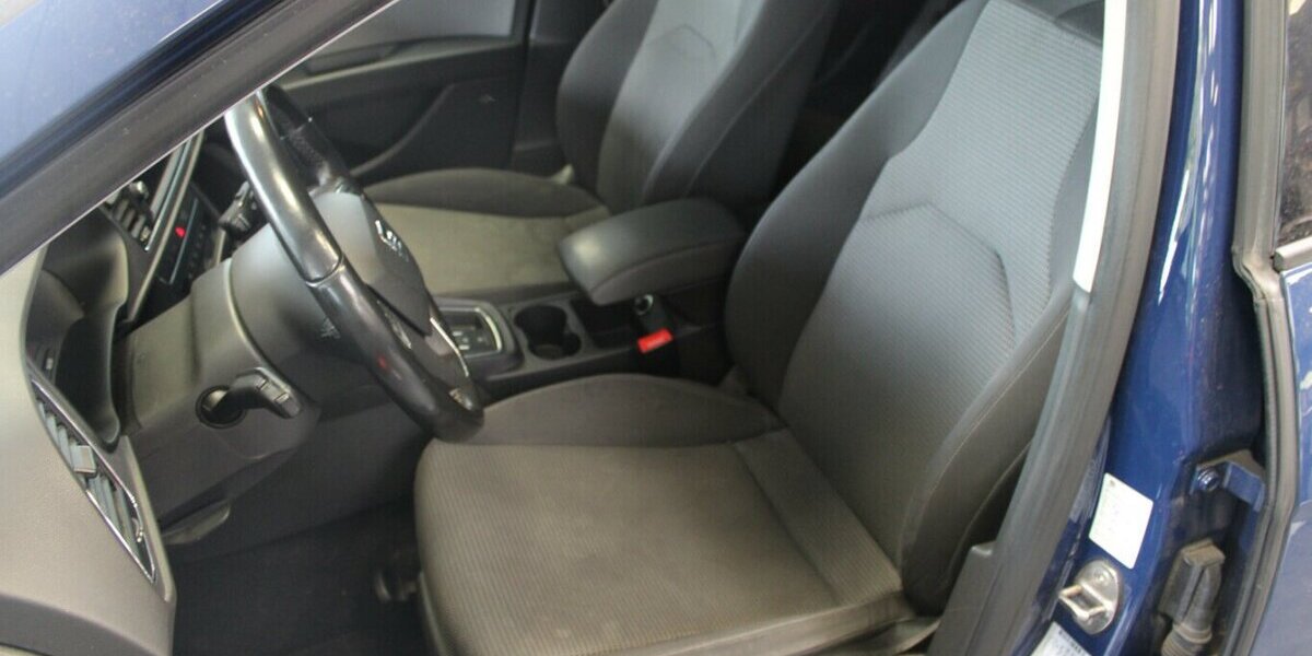 Seat Leon ST 1.2 TSI Style 143.630 km 10.980 &euro; Euskirchen 53881