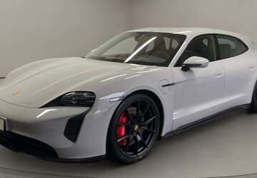 Porsche Taycan 23.667 km 77.700 &euro; Köln 50823