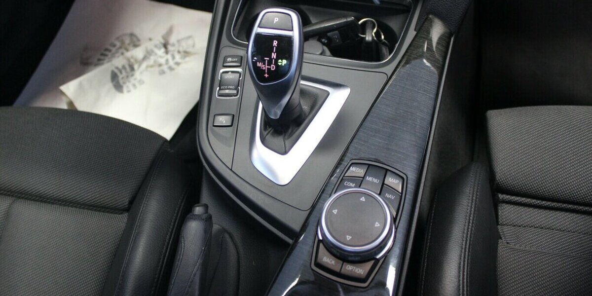 BMW 425 425d Gran Coupe Sport-Aut. Advantage 137.370 km 19.980 &euro; Euskirchen 53881