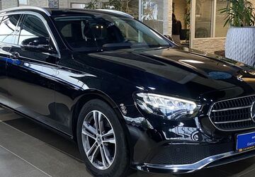 Mercedes-Benz E 220 82.488 km 30.300 &euro; Eitorf 53783