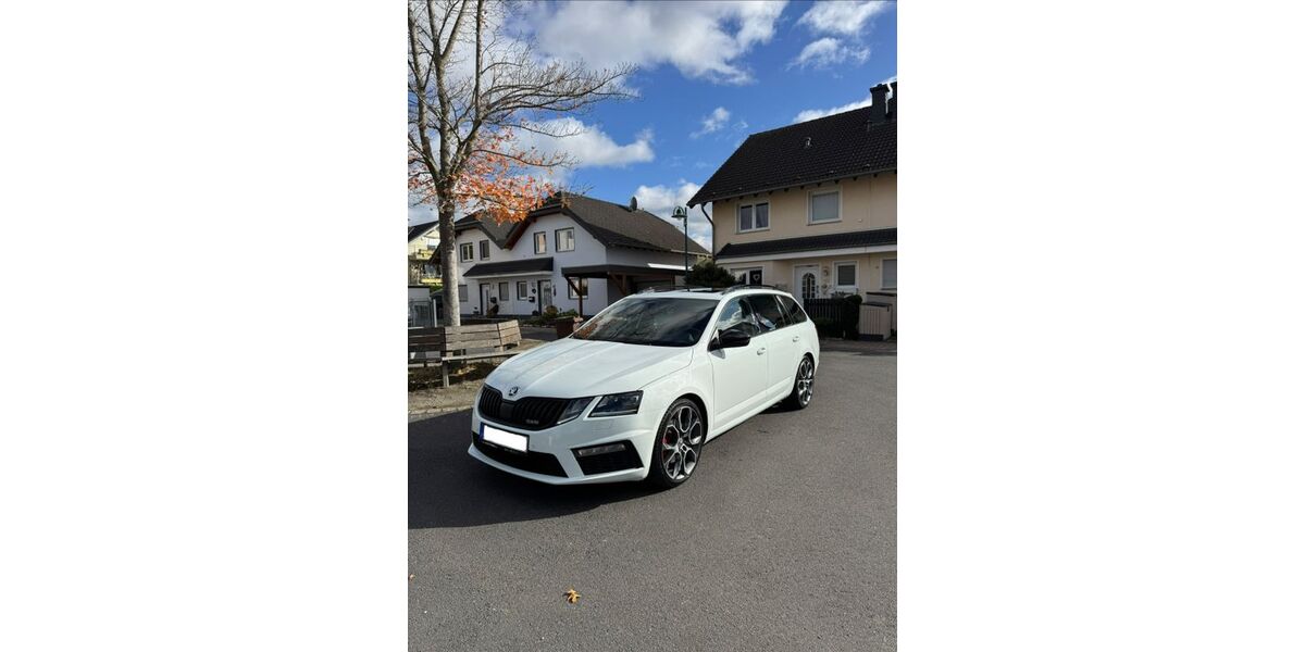 Skoda Octavia 195.000 km 15.300 &euro; Niederkassel 53859