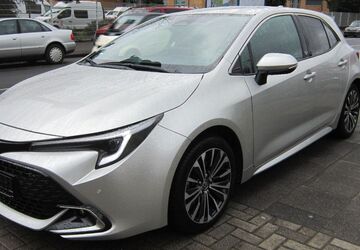 Toyota Corolla 77.300 km 19.990 &euro; Köln 51105