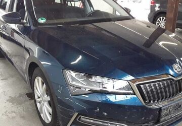 Skoda Superb 102.713 km 18.400 &euro; Bonn 53227