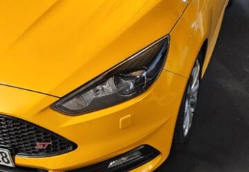 Ford Focus 125.846 km 14.600 &euro; Siegburg 53721