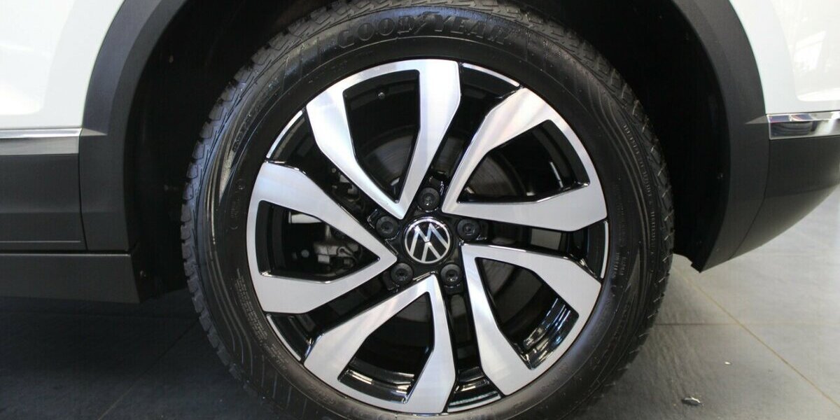 VW T-Roc Cabriolet 1.0 TSI OPF ACTIVE 19.610 km 21.980 &euro; Euskirchen 53881