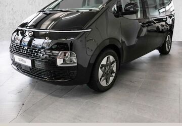 Hyundai STARIA 16.671 km 38.830 &euro; Köln Süd 50968