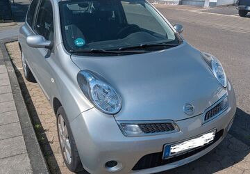 Nissan Micra 102.000 km 2.200 &euro; Weilerswist 53919