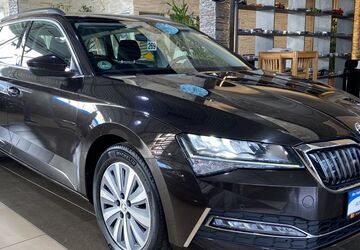 Skoda Superb 108.820 km 18.000 &euro; Eitorf 53783