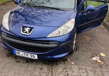 Peugeot 207 118.000 km 2.300 &euro; Königswinter 53639