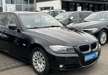 BMW 318 207.880 km 6.990 &euro; Königswinter 53639