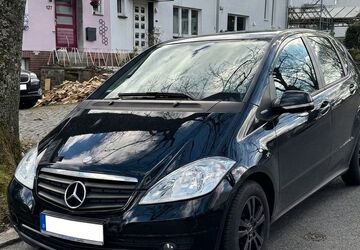 Mercedes-Benz A 160 177.000 km 3.400 &euro; Bonn 53115