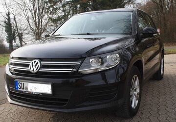 VW Tiguan 94.200 km 8.900 &euro; Hennef 53773