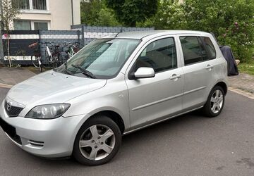 Mazda 2 140.000 km 2.500 &euro; Bonn 53121