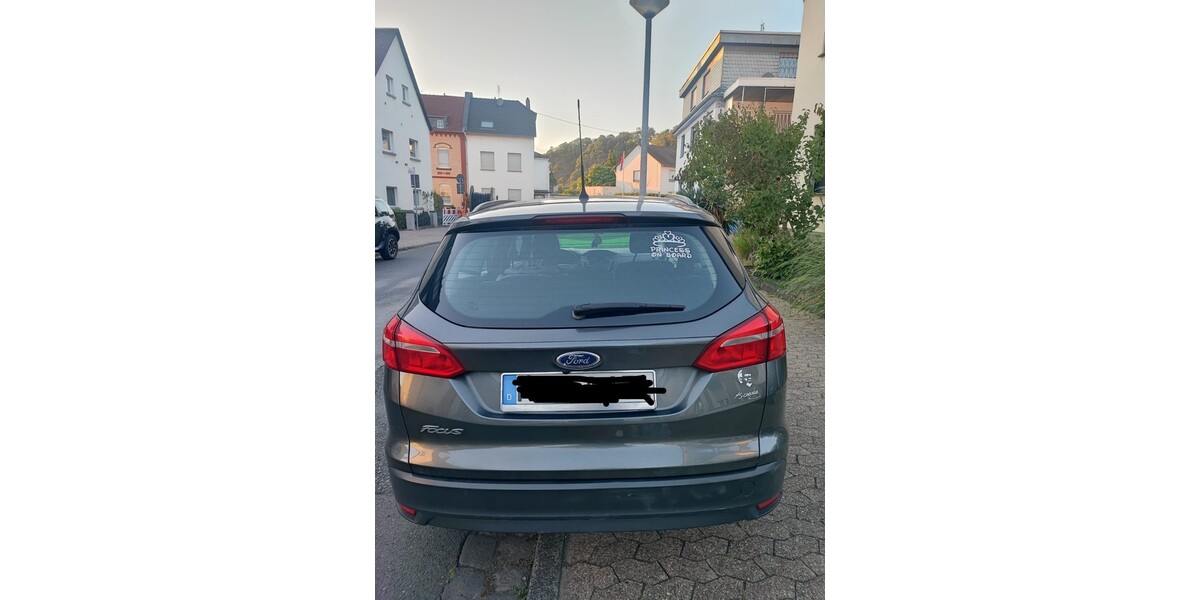 Ford Focus 168.408 km 3.500 &euro; Bad Hönningen 53557