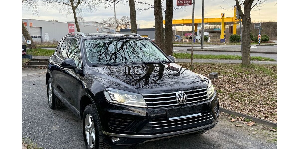 VW Touareg 143.500 km 25.999 &euro; Köln 51107