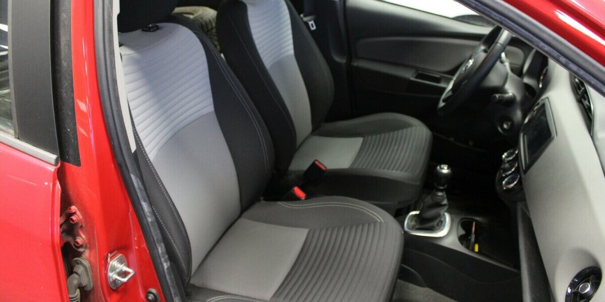 Toyota Yaris 1.5 Bual-VVR-iE Comfort 50.592 km 12.980 &euro; Euskirchen 53881