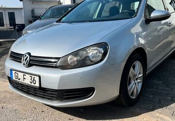 VW Golf 273.000 km 3.299 &euro; Bergisch gladbach 51427