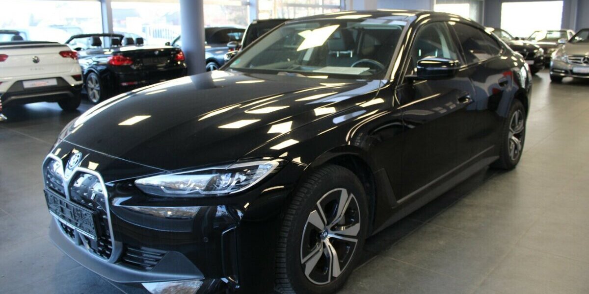 BMW i4 eDrive40 Gran Coupe 7.180 km 36.980 &euro; Euskirchen 53881