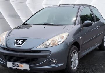 Peugeot 206 125.000 km 2.490 &euro; Troisdorf 53840