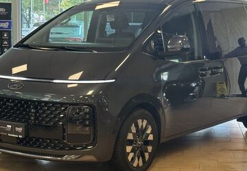 Hyundai STARIA 109.809 km 32.100 &euro; Hennef 53773