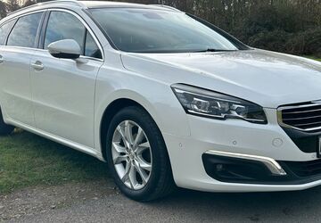Peugeot 508 117.000 km 12.400 &euro; Köln 50969