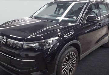 VW Tiguan 43.900 km 32.850 &euro; Köln 50739
