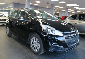 Peugeot 208 110.414 km 6.980 &euro; Euskirchen 53881