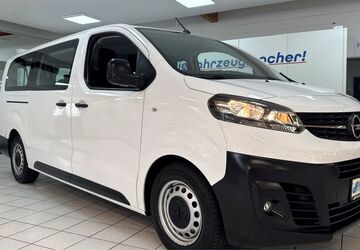 Opel Vivaro 82.000 km 20.988 &euro; Rheinbach 53359