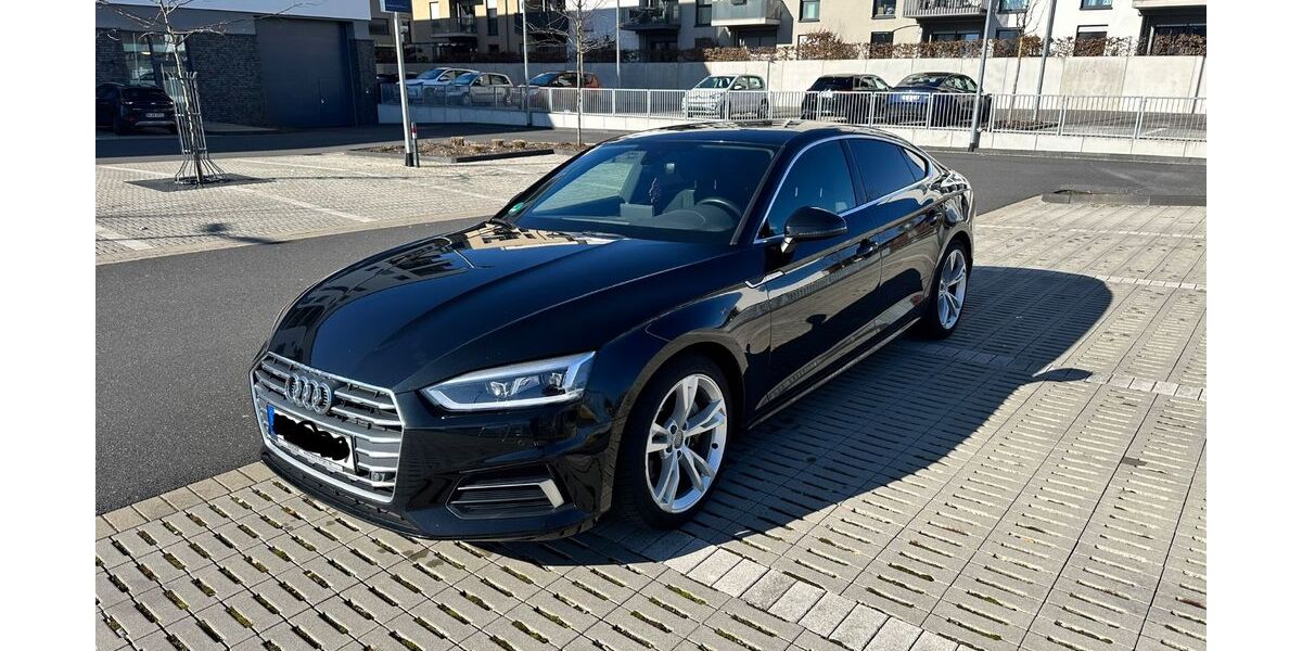 Audi A5 149.000 km 21.300 &euro; Bergisch Gladbach 51469