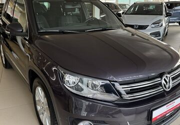 VW Tiguan 45.892 km 15.490 &euro; Brühl 50321