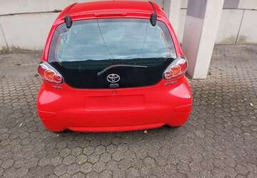 Toyota Aygo 122.000 km 3.500 &euro; Bonn 53125