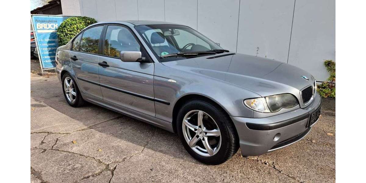 BMW 320 335.917 km 2.295 &euro; Köln 51107