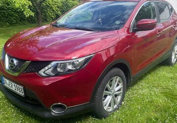 Nissan Qashqai 127.000 km 7.800 &euro; Bonn 53125