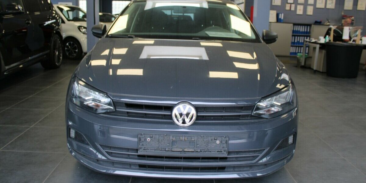 VW Polo 1.0 Trendline 77.920 km 11.980 &euro; Euskirchen 53881