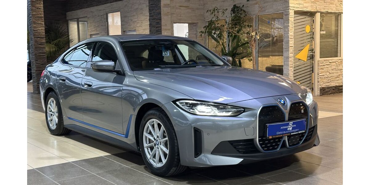 BMW i4 158.397 km 27.000 &euro; Eitorf 53783