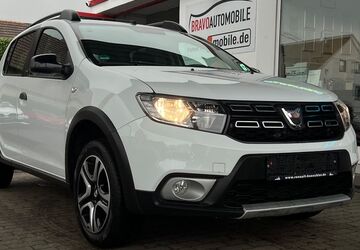 Dacia Sandero 86.000 km 8.899 &euro; Euskirchen 53879