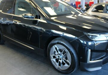 BMW iX xDrive50 35.740 km 54.980 &euro; Euskirchen 53881