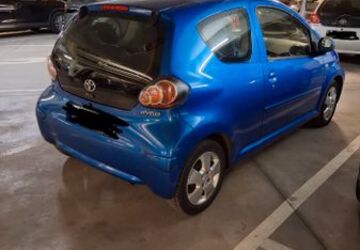 Toyota Aygo (X) 133.532 km 2.900 &euro; Brühl 50321