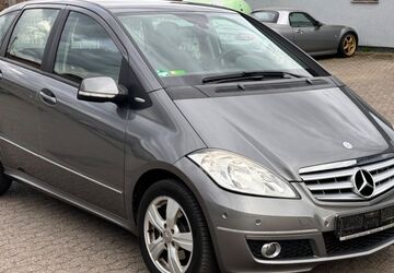 Mercedes-Benz A 170 219.770 km 2.450 &euro; Bornheim 53332