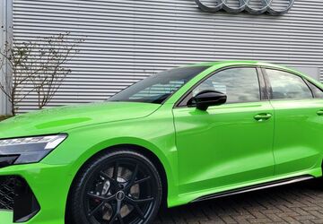 Audi RS3 4.050 km 62.975 &euro; Sankt Augustin 53757