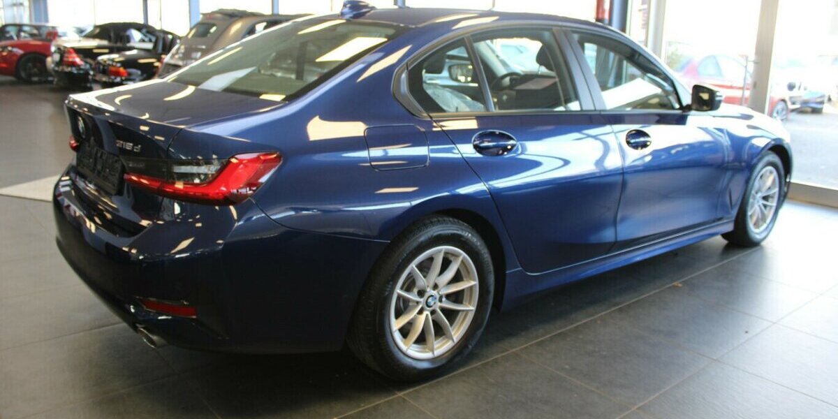 BMW 318 318d Advantage 1.HAND LED - Navi - Shz. 102.245 km 19.980 &euro; Euskirchen 53881