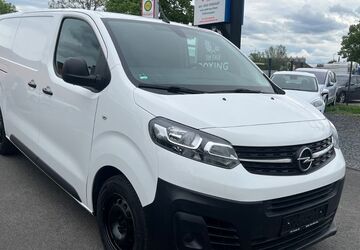 Opel Vivaro 88.250 km 14.990 &euro; Wesseling - Köln 50389