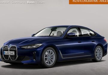 BMW i4 44.578 km 37.990 &euro; Bonn 53119