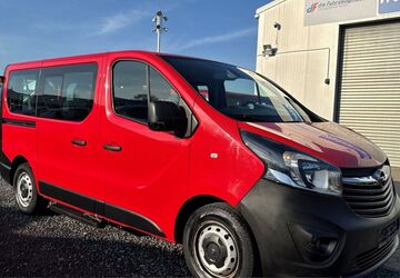 Opel Vivaro 71.000 km 15.988 &euro; Rheinbach 53359