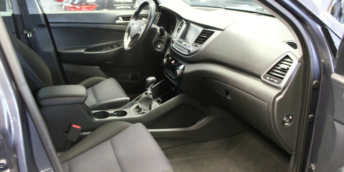 Hyundai Tucson 1.6 GDI 2WD Intro Edition 111.400 km 12.980 &euro; Euskirchen 53881