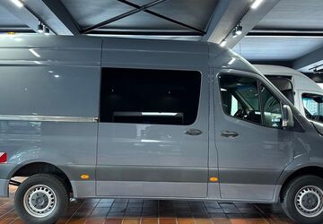 Mercedes-Benz Sprinter 164.895 km 30.950 &euro; Bonn 53177