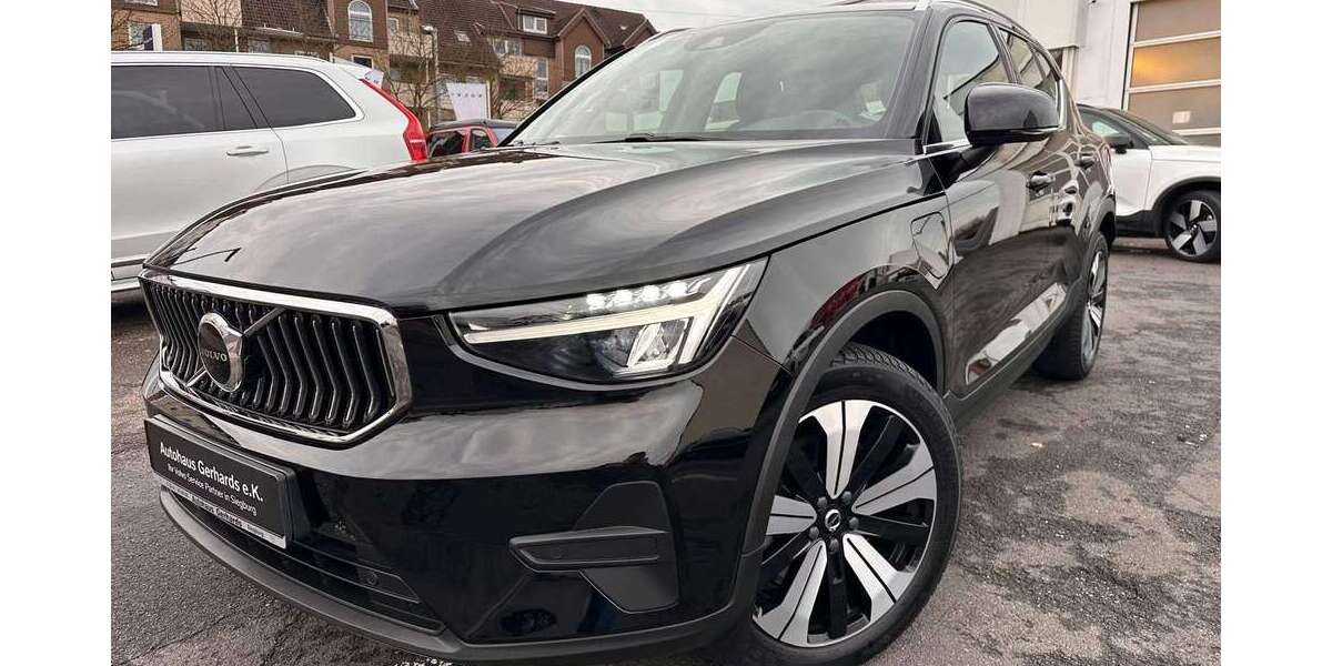Volvo XC40 28.400 km 28.444 &euro; Siegburg 53721