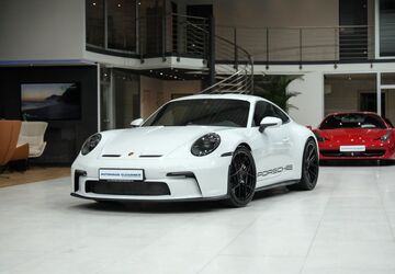 Porsche 992 1.908 km 349.980 &euro; Köln 51147